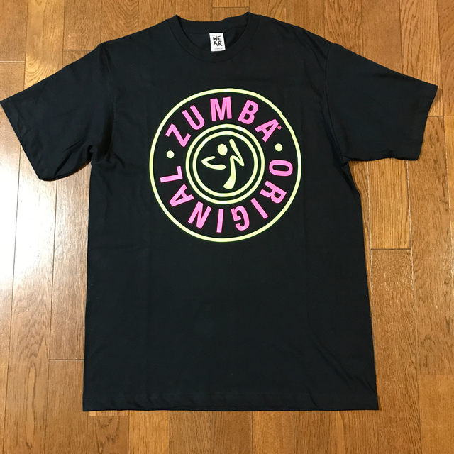 Zumba(ズンバ)のZumba Tシャツ【黒】男女兼用 フリーサイズ スポーツ/アウトドアのスポーツ/アウトドア その他(ダンス/バレエ)の商品写真