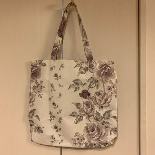 ローラアシュレイ(LAURA ASHLEY)のlaura ashley トートバッグ バラ 花柄(トートバッグ)