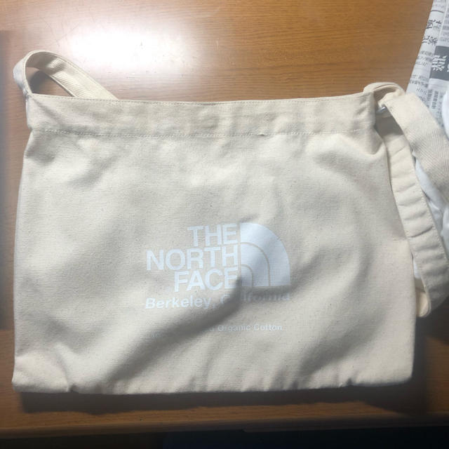 THE NORTH FACE(ザノースフェイス)のノースフェイス　サコッシュ レディースのバッグ(ショルダーバッグ)の商品写真