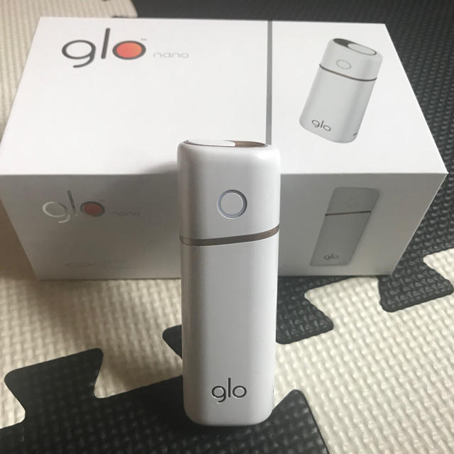 電子タバコ　glo nano