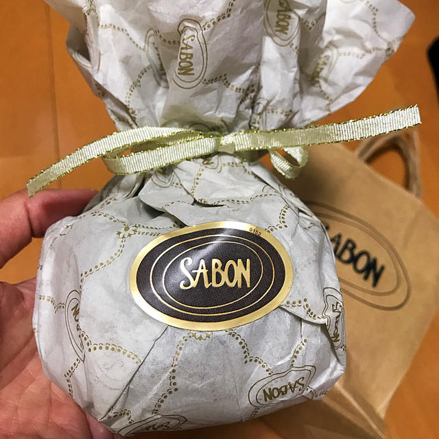 SABON(サボン)のSABON ボディローション　ゴールデンアイリス　200ml コスメ/美容のボディケア(ボディローション/ミルク)の商品写真