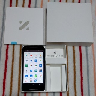 美品 Google Nexus 5X 16GB (スマートフォン本体)