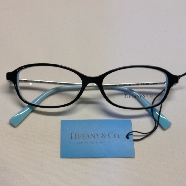 Tiffany & Co.(ティファニー)の【新品・未使用】TIFFANY（ティファニー）メガネフレーム レディースのファッション小物(サングラス/メガネ)の商品写真