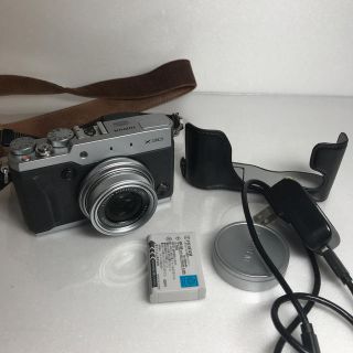 フジフイルム(富士フイルム)のfujifilm x30 (ミラーレス一眼)