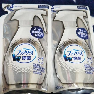 ピーアンドジー(P&G)のファブリーズ Ｗ除菌 アルコール成分+ つめかえ用２袋(日用品/生活雑貨)