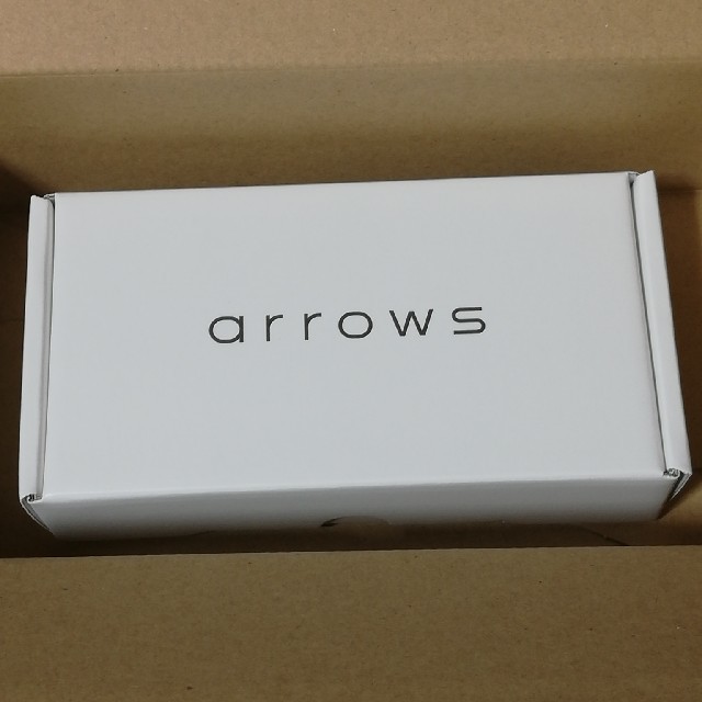 arrows M05 ブラック　simフリー　新品未使用未開封スマートフォン/携帯電話