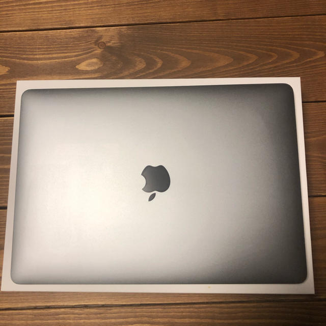 製品保証有！極美品！2019MacBook air 爆速SSD512 付属品完備