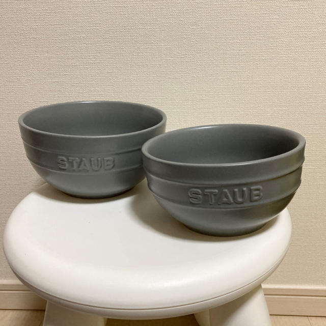 STAUB(ストウブ)の【新品】STAUB  ストウブ セラミック ボウル  マットグレー4個セット インテリア/住まい/日用品のキッチン/食器(食器)の商品写真