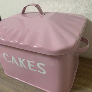 ホーローCAKE缶 ピンクの通販 by coconut's shop｜ラクマ