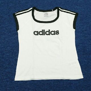 アディダス(adidas)のアディダス フレンチスリーブTシャツ(レディース)(カットソー(半袖/袖なし))