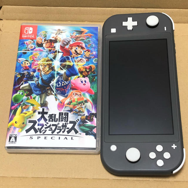 Nintendo Switch - ニンテンドースイッチライト本体グレーとスマブラの Nintendo Switch - ニンテンドースイッチライト本体グレーとスマブラの