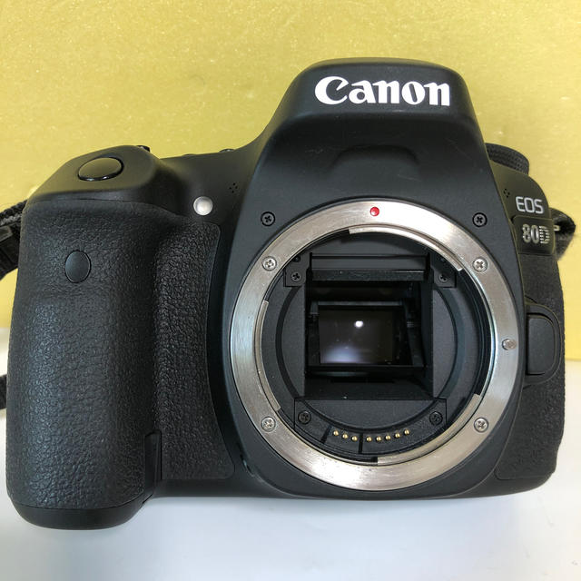 Canon(キヤノン)のEOS80D ボディ　美品 スマホ/家電/カメラのカメラ(デジタル一眼)の商品写真