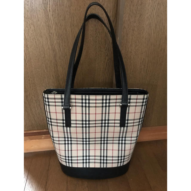 BURBERRY(バーバリー)のBurberry バケツ型トートバッグ レディースのバッグ(トートバッグ)の商品写真