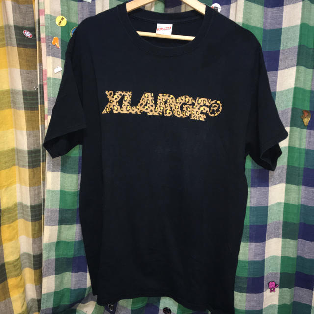 XLARGE(エクストララージ)のxlarge ロゴ Tシャツ レオパード ヒョウ柄 L ユーズド古着 メンズのトップス(Tシャツ/カットソー(半袖/袖なし))の商品写真