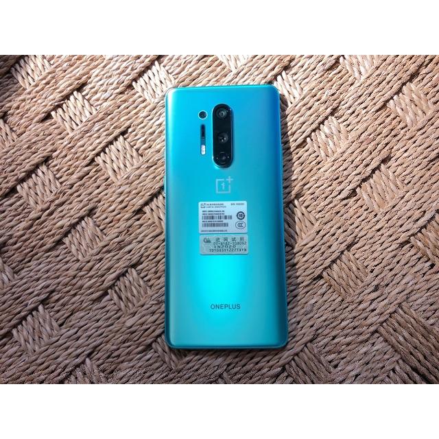 美品 oneplus8 pro 12GB 256GB GREEN 有機EL