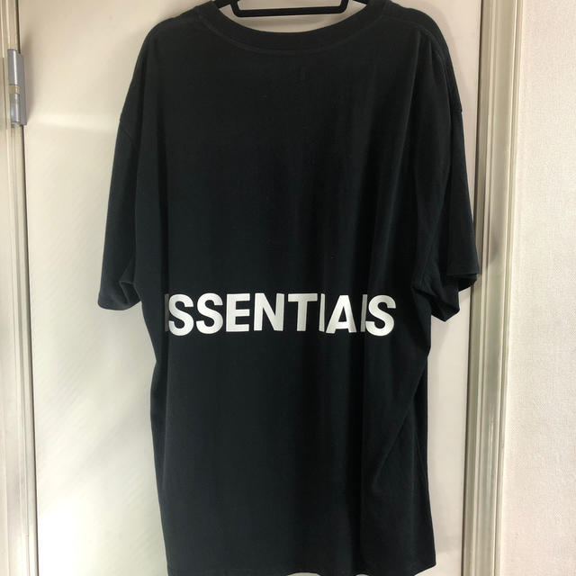 FEAR OF GOD(フィアオブゴッド)のfear of god essentials Tシャツ　初期 メンズのトップス(Tシャツ/カットソー(半袖/袖なし))の商品写真