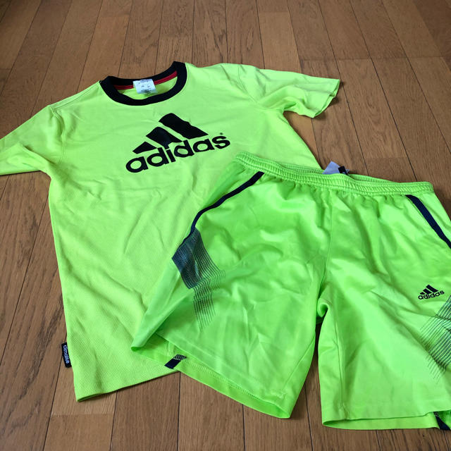 adidas - アディダス サッカー練習着上下 160の通販 by きんた30's shop|アディダスならラクマ adidas - アディダス サッカー練習着上下 160の通販 by きんた30's shop|アディダスならラクマ