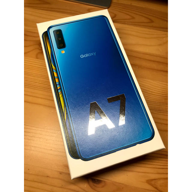 Galaxy A7 blue
