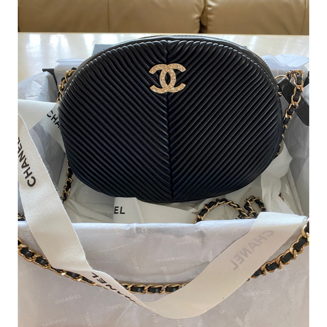 新品 未使用 CHANEL シャネル ショルダーバッグ スモールカメラケース