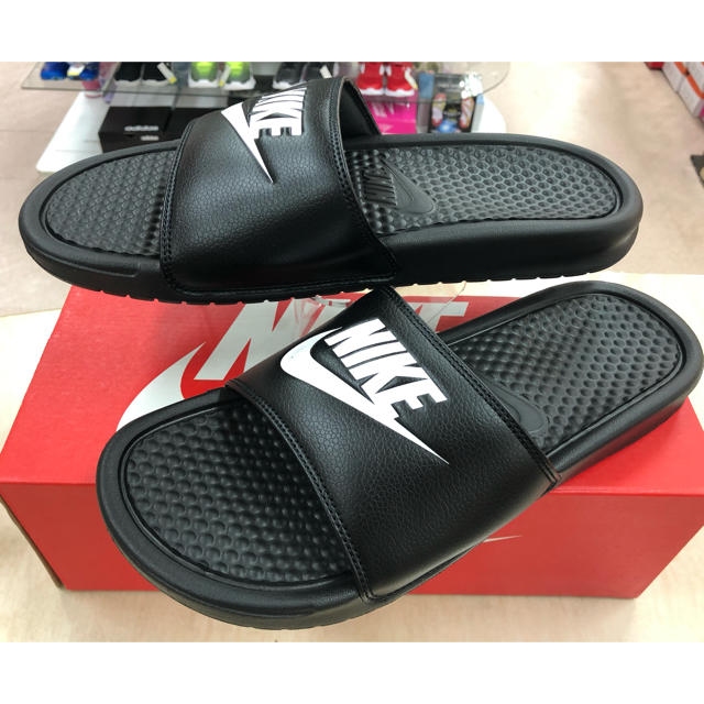 NIKE(ナイキ)のNIKEナイキ BENASSI JDI 28.0cm ベナッシ シャワーサンダル メンズの靴/シューズ(サンダル)の商品写真