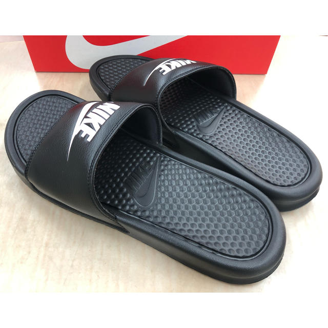 NIKE(ナイキ)のNIKEナイキ BENASSI JDI 28.0cm ベナッシ シャワーサンダル メンズの靴/シューズ(サンダル)の商品写真