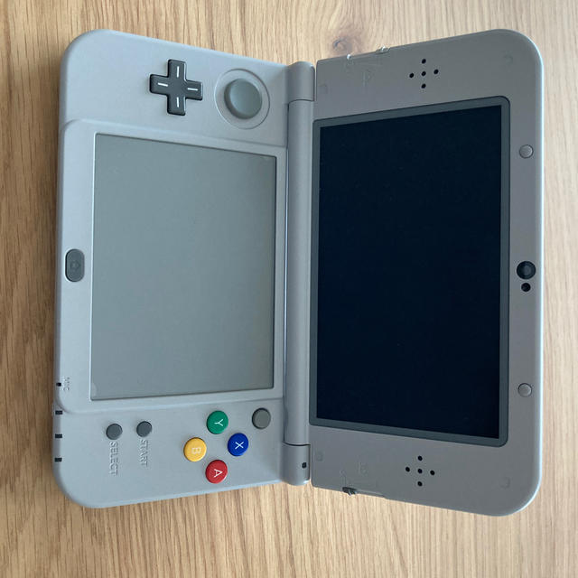 NEWニンテンドー3DSLL スーパーファミコンエディション