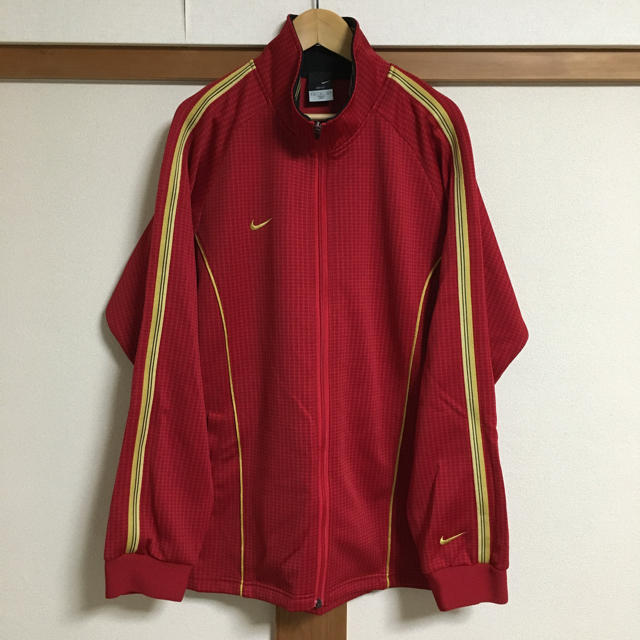 NIKE(ナイキ)のナイキ　ジャージ　上下　セットアップ　赤　ドライフィット メンズのトップス(ジャージ)の商品写真