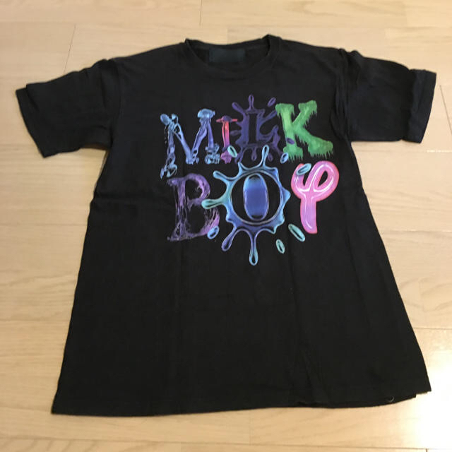 MILKBOY(ミルクボーイ)のMILKBOY ロゴTシャツ レディースのトップス(Tシャツ(半袖/袖なし))の商品写真