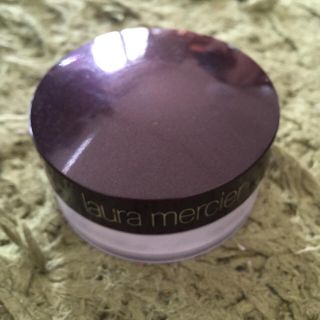 ローラメルシエ(laura mercier)のローラメルシェルースセッティングパウダー(フェイスパウダー)