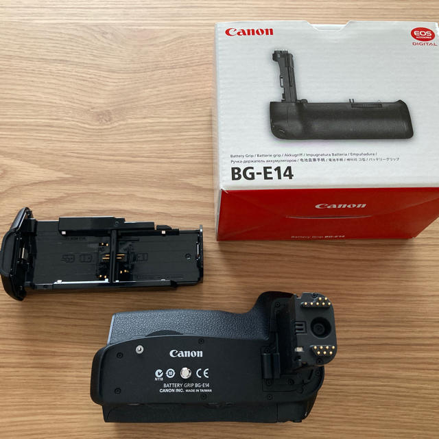 Canon バッテリーグリップ　BE-E14 3