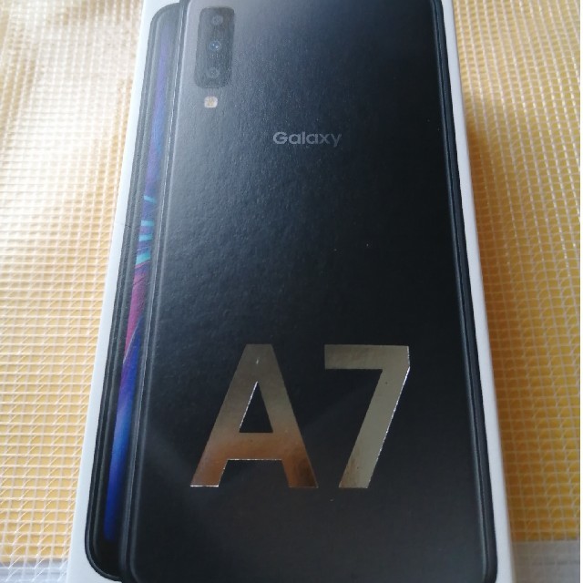 Galaxy　A7 　新品　未開封スマートフォン/携帯電話