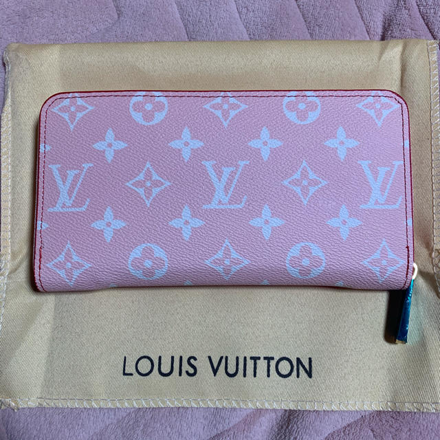 LOUIS VUITTON - 値下げ中 財布 ノベルティの通販 by 色々屋☆値下げ