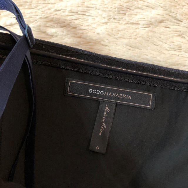 BCBGMAXAZRIA(ビーシービージーマックスアズリア)のbcbg ワンピース  レディースのワンピース(ミニワンピース)の商品写真