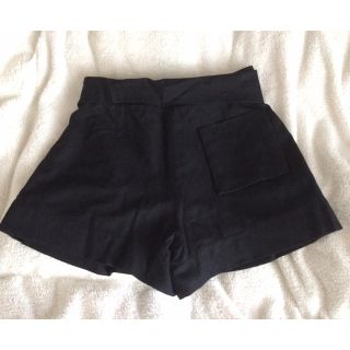 本日限定 ヴィヴィアン ショートパンツ