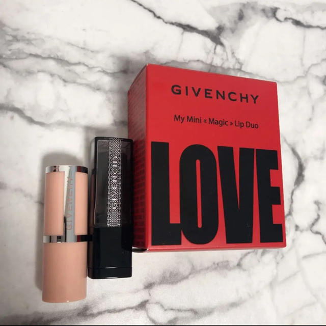 GIVENCHY(ジバンシィ)のジバンシー　givenchy lip リップバーム　ブラックリップ リップ コスメ/美容のベースメイク/化粧品(リップグロス)の商品写真