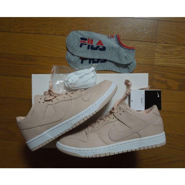 NIKE(ナイキ)の【専用】新品　17280円　NIKE　LAB　DUNK　LOW　LUX　ソックス メンズの靴/シューズ(スニーカー)の商品写真