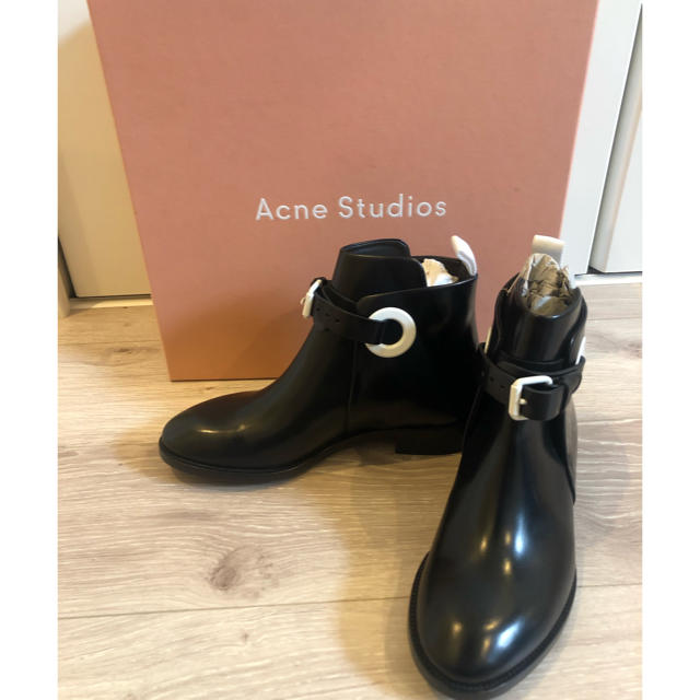 Acne Studiosショートブーツ 35 アクネレディース