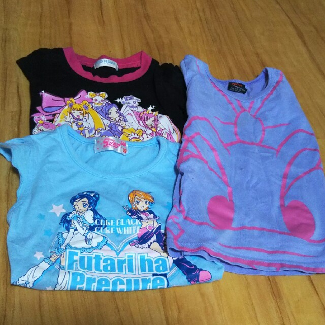 BANDAI(バンダイ)のプリキュア・デイジー Tシャツ３枚まとめ売り！！ size110 キッズ/ベビー/マタニティのキッズ服女の子用(90cm~)(Tシャツ/カットソー)の商品写真