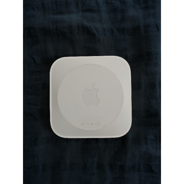 Apple(アップル)のApple AirMac express A1392 WiFi スマホ/家電/カメラのPC/タブレット(PC周辺機器)の商品写真