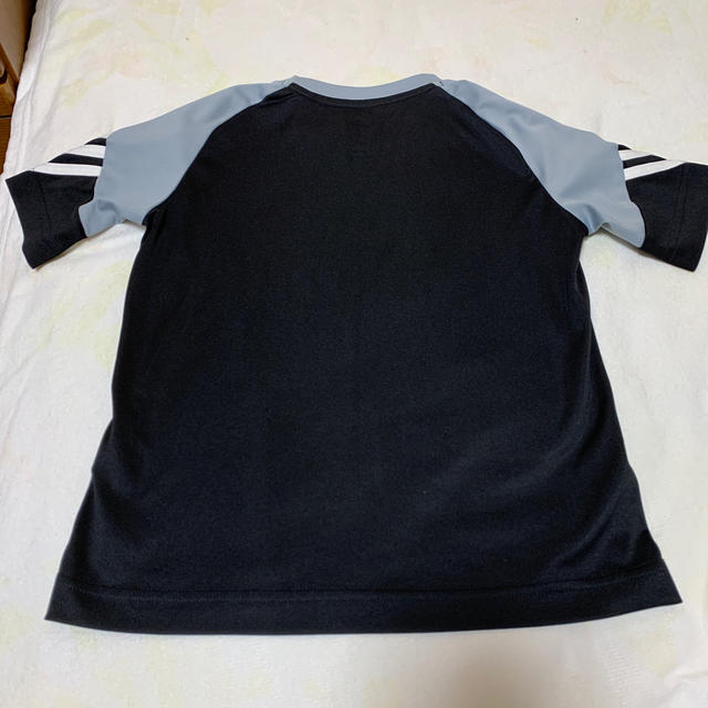 adidas(アディダス)のadidas 速乾素材　トレーニングtシャツ キッズ/ベビー/マタニティのキッズ服男の子用(90cm~)(Tシャツ/カットソー)の商品写真