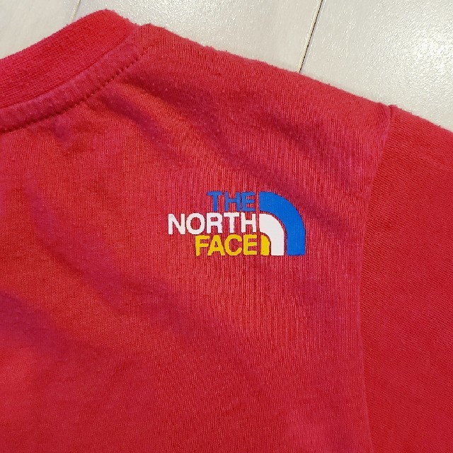 THE NORTH FACE(ザノースフェイス)のノースフェイス★Tシャツ★120 キッズ/ベビー/マタニティのキッズ服男の子用(90cm~)(Tシャツ/カットソー)の商品写真