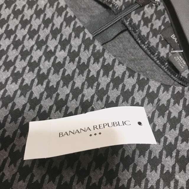 Banana Republic(バナナリパブリック)のbanana  republic新品ワンピース レディースのワンピース(ひざ丈ワンピース)の商品写真