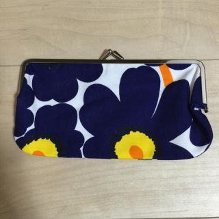 マリメッコ(marimekko)のマリメッコがま口☆新品未使用美品(ポーチ)