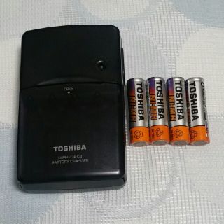 トウシバ(東芝)の東芝　充電器(バッテリー/充電器)