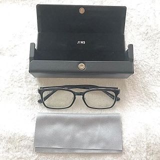 ジンズ(JINS)のるるか様専用　JINS  益若つばさコラボ　眼鏡　度入り黒縁メガネ(サングラス/メガネ)