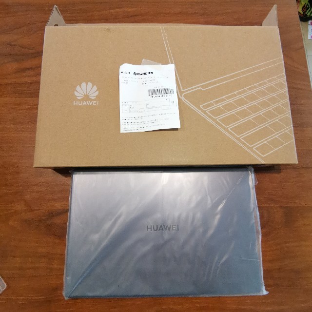 偉大な HUAWEI MateBook 15 D ノートPC