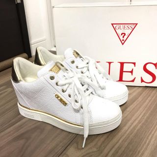 ゲス(GUESS)のオルセラ様専用　Guess☆インソール　スニーカー　23cm(スニーカー)