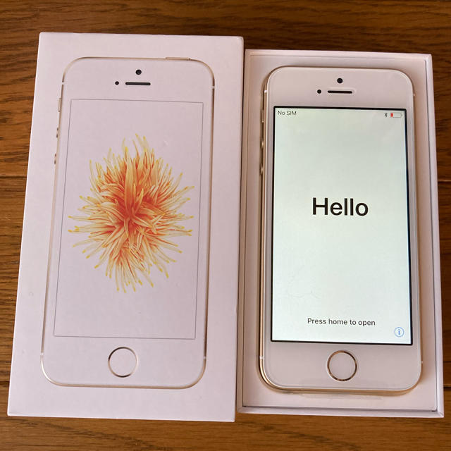 iPhone - Apple iPhone SE 第1世代 本体 Gold 32GBの通販 by ゆぽ's Shop｜アイフォーンならラクマ