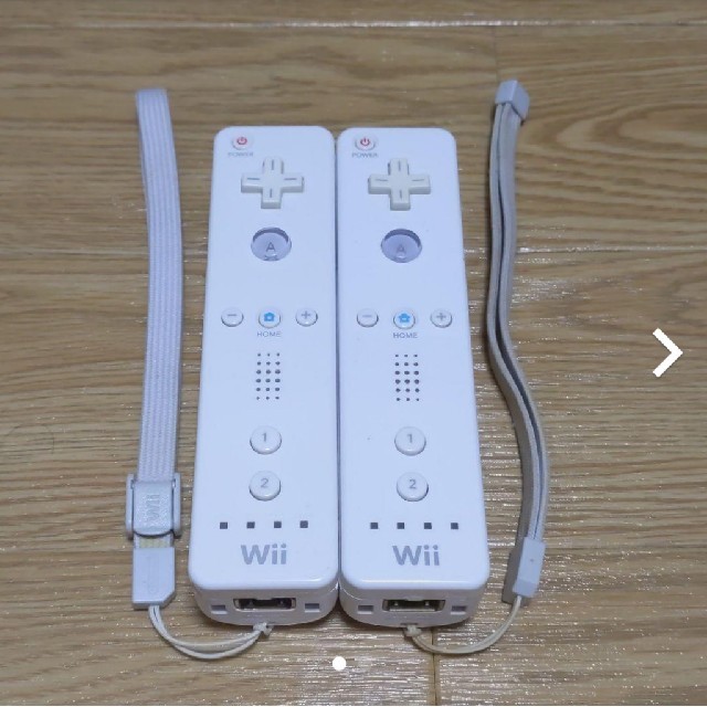 Wii(ウィー)のWii リモコン ホワイト　ジャンク品 エンタメ/ホビーのゲームソフト/ゲーム機本体(家庭用ゲーム機本体)の商品写真