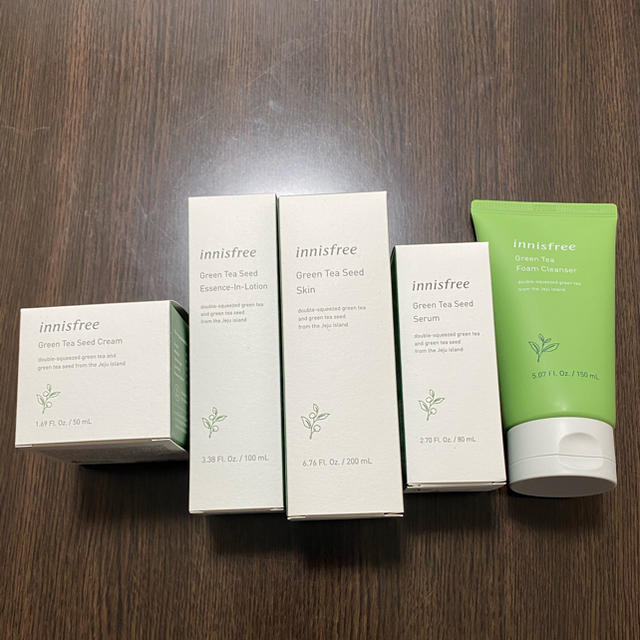 Innisfree(イニスフリー)の即日発送　送料無料　イニスフリー　グリーンティー5点セット コスメ/美容のキット/セット(サンプル/トライアルキット)の商品写真